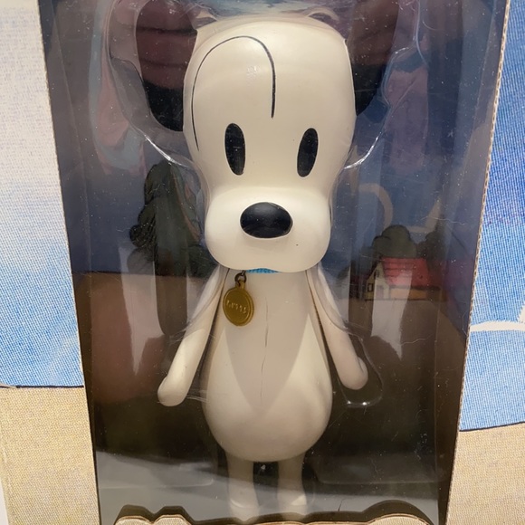 Patrick McDonnell Earl Figurine - Picture 7 of 7